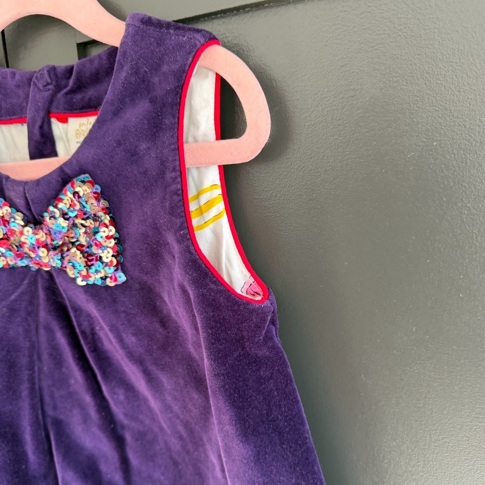 Boden Purple Dress with Sequin Bow | Red Trim | Sweets Lining |  3-4 Years - Picture 5 of 9